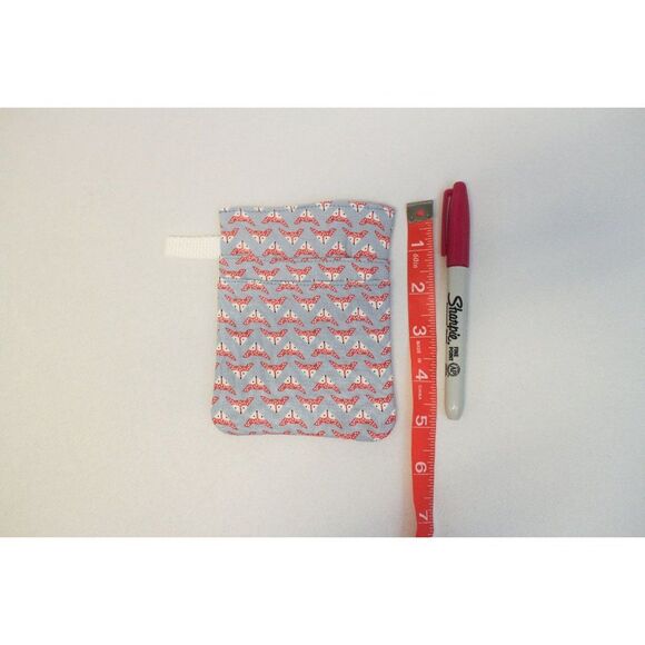 Fox Scrub POCKET Insert, Organizer & Protector for Nurses, Doctors - Picture 2 of 4